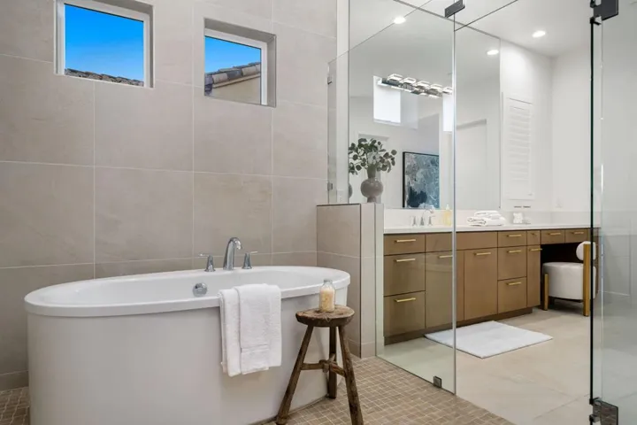 80404 Old Ranch Trail