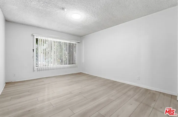 2332 S Beverly Glen Boulevard 3, Los Angeles, California 90064