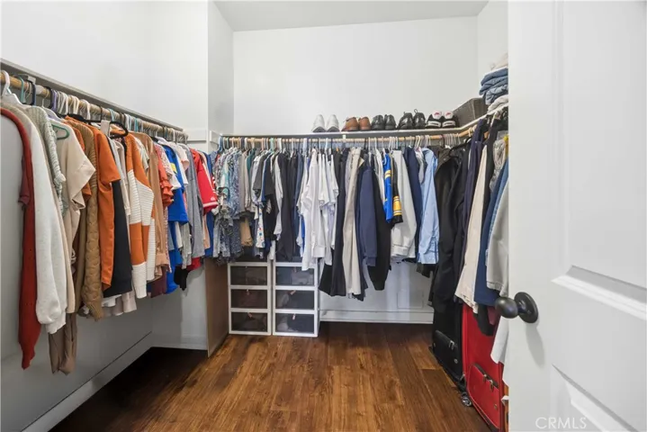 Primary room features a spacious walk-in closet.