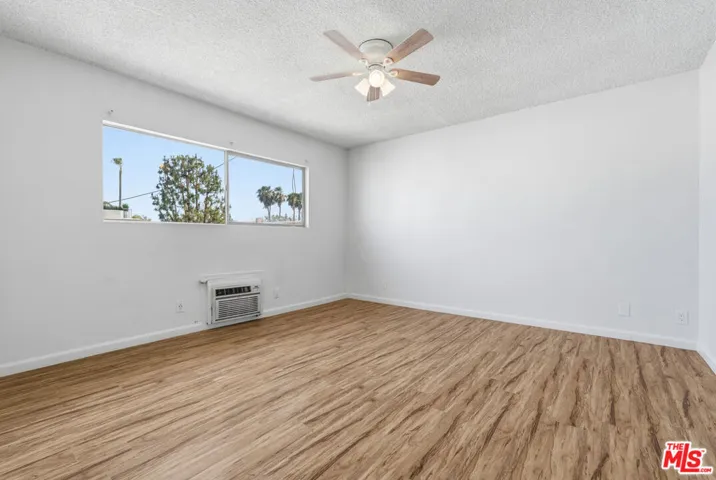 2332 S Beverly Glen Boulevard 5, Los Angeles, California 90064