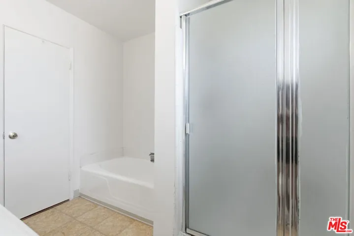 2332 S Beverly Glen Boulevard 5, Los Angeles, California 90064