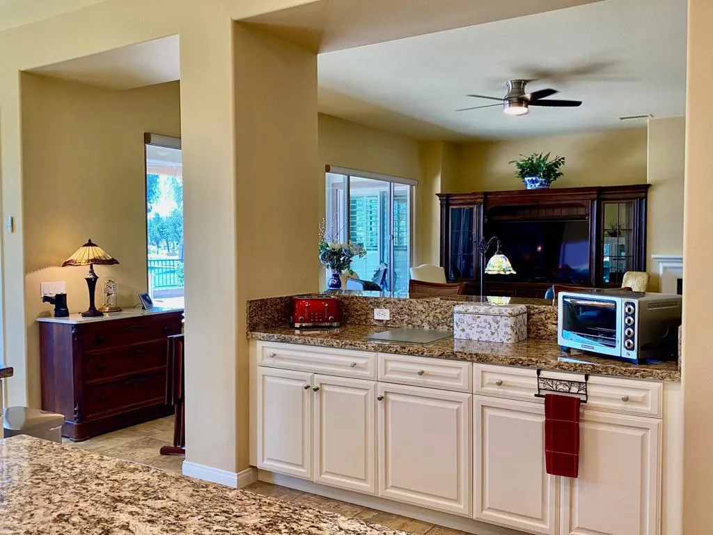 Kitchen Bar Counter