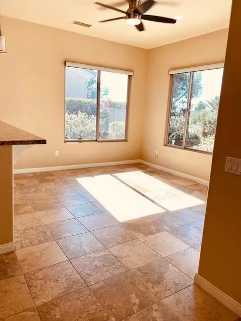 Kitchen Dining Area