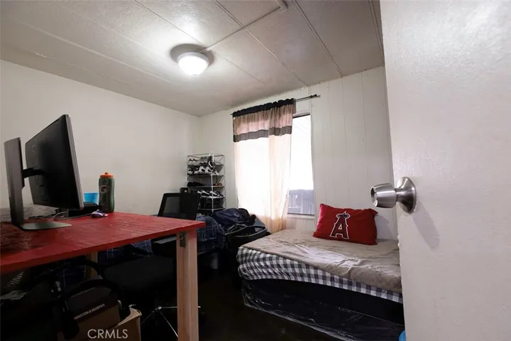 4901 Green River 1, Eastvale, California 92880
