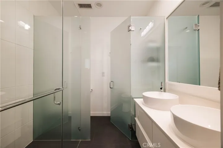 2023 Placentia, Costa Mesa, California 92627