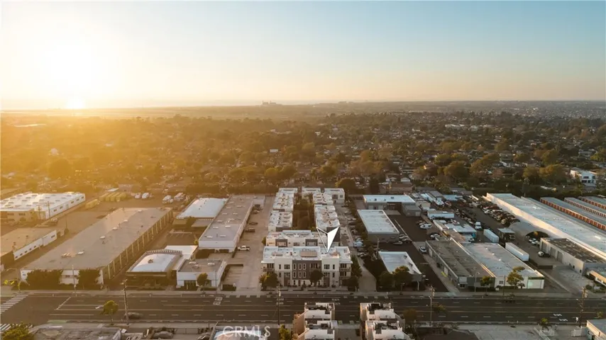2023 Placentia, Costa Mesa, California 92627
