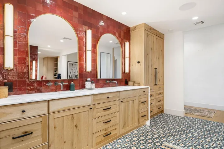 Main Bath #1