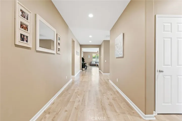 MASSIVE entry to welcome you home!