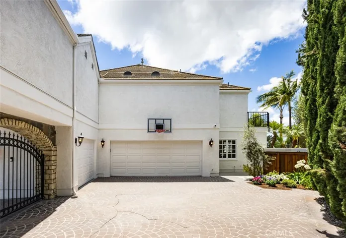 25732 Highplains Terrace, Laguna Hills, California 92653