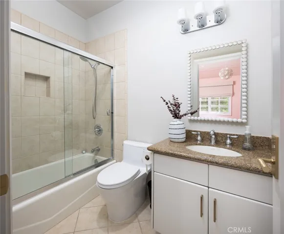 25732 Highplains Terrace, Laguna Hills, California 92653
