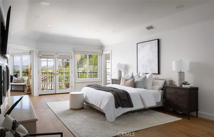 25732 Highplains Terrace, Laguna Hills, California 92653