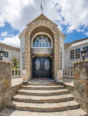 25732 Highplains Terrace, Laguna Hills, California 92653