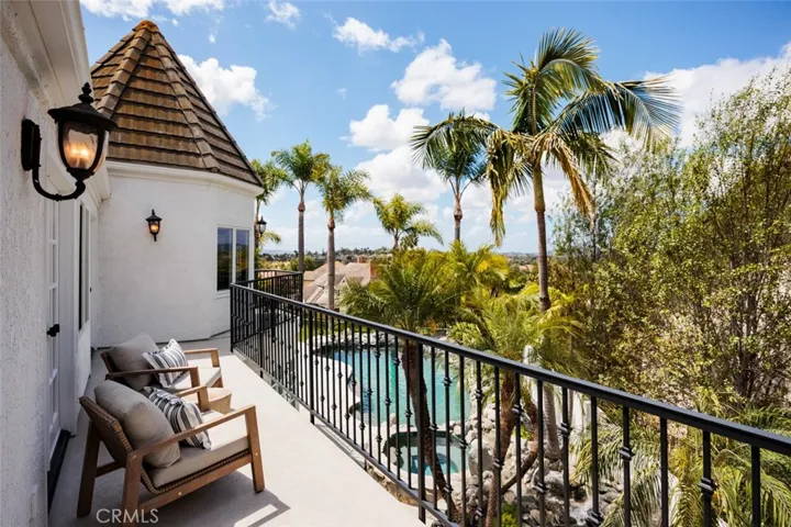25732 Highplains Terrace, Laguna Hills, California 92653