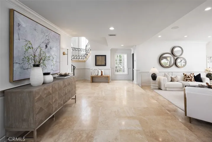 25732 Highplains Terrace, Laguna Hills, California 92653