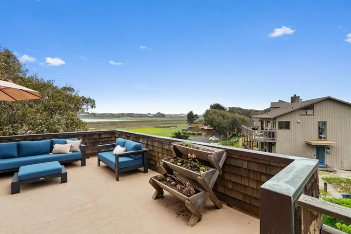127 Cormorant Way, Watsonville, California 95076