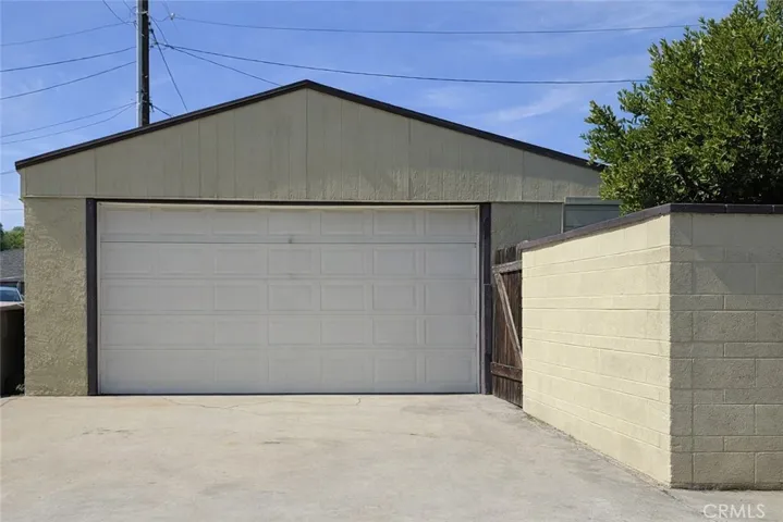 4 Car Attached Garage with Direct Access
