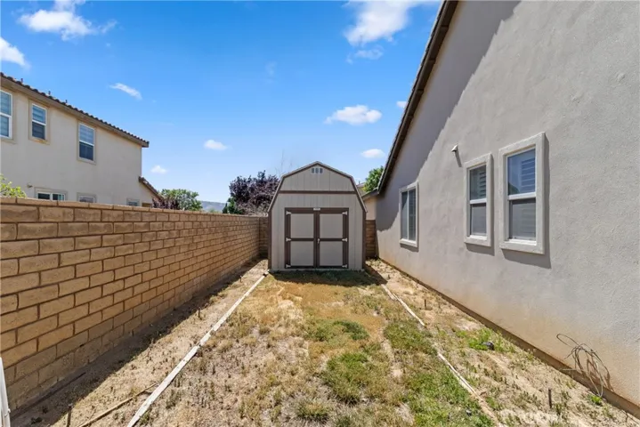 41530 Yew, Lancaster, California 93536