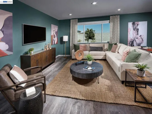 Photo is not of the actual home, but is an inspirational photo of builder’s model home and may depict options, furnishings, and/or decorator features that are not included