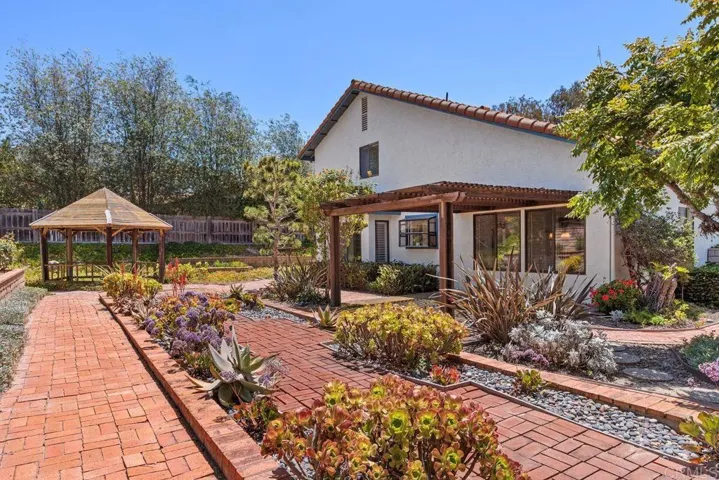 9154 Cadley Court, San Diego, California 92129
