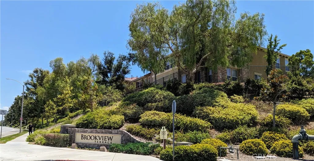 Brookview Terrace Community
