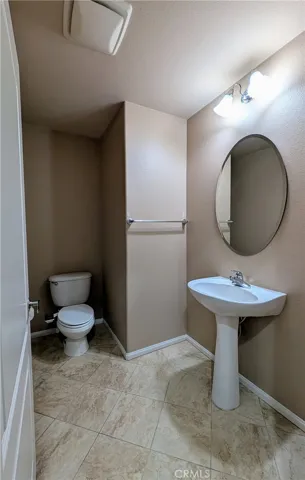 Downstairs 1/2 bath