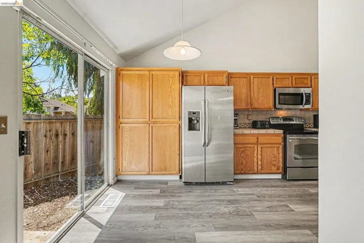 2129 Stratford Ct, Antioch, California 94509