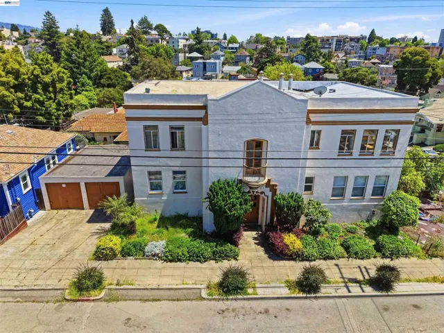 304 Fairmount Ave, Oakland, California 94611