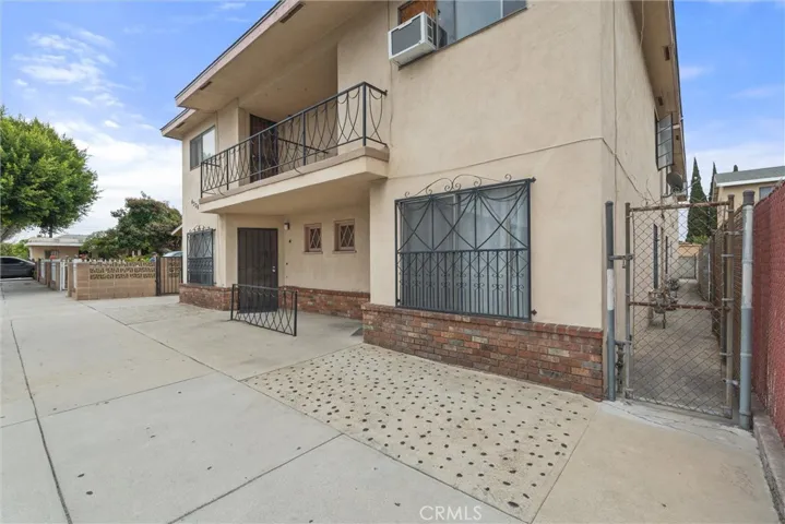6336 Templeton Street, Huntington Park, California 90255