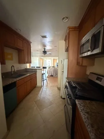Actual Kitchen photo
