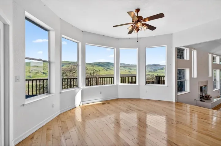 1500 Old Airline Highway, Paicines, California 95043