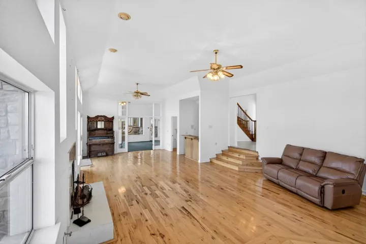 1500 Old Airline Highway, Paicines, California 95043