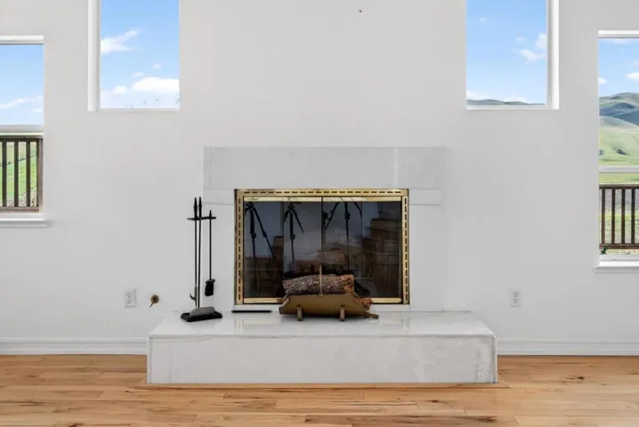 1500 Old Airline Highway, Paicines, California 95043