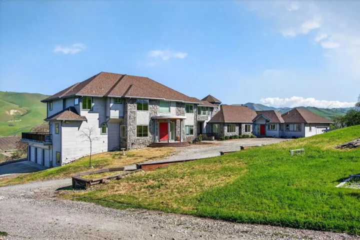 1500 Old Airline Highway, Paicines, California 95043