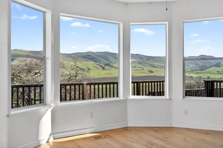 1500 Old Airline Highway, Paicines, California 95043