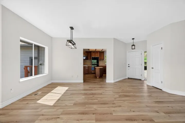 1500 Old Airline Highway, Paicines, California 95043