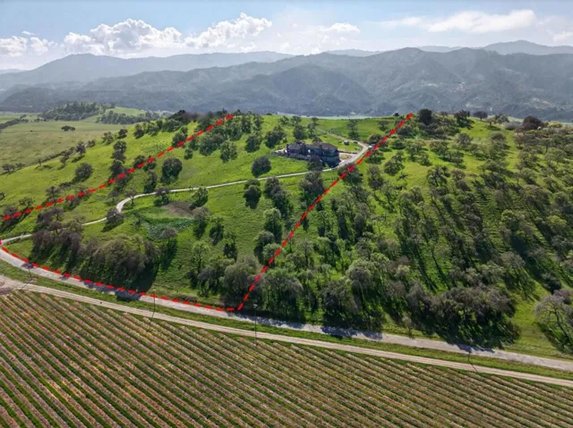 1500 Old Airline Highway, Paicines, California 95043