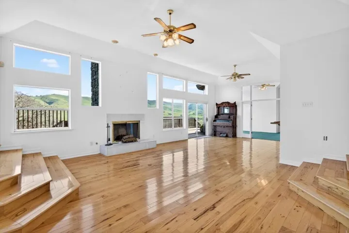 1500 Old Airline Highway, Paicines, California 95043