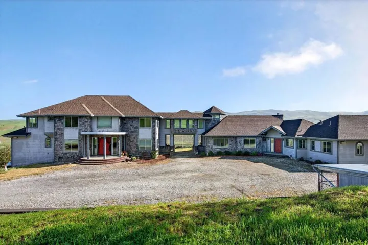 1500 Old Airline Highway, Paicines, California 95043