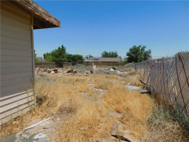 25372 Jade Road, Barstow, California 92311