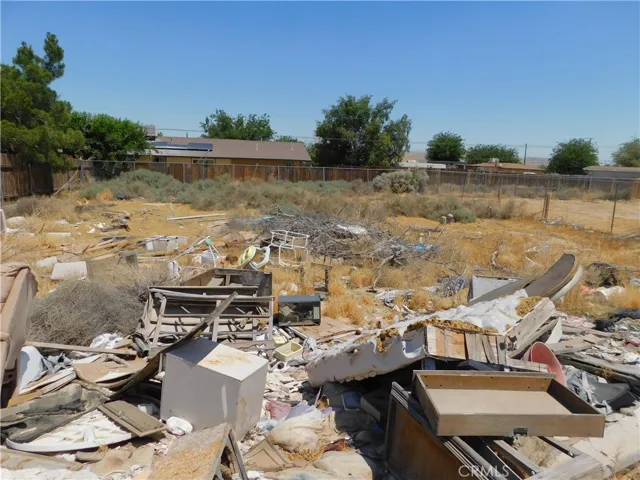 25372 Jade Road, Barstow, California 92311