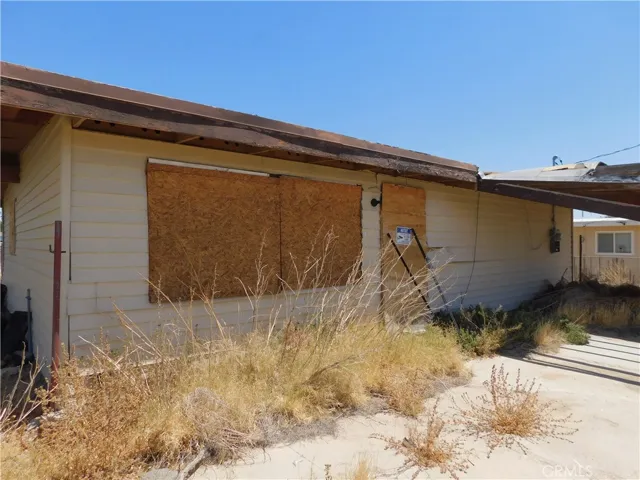 25372 Jade Road, Barstow, California 92311