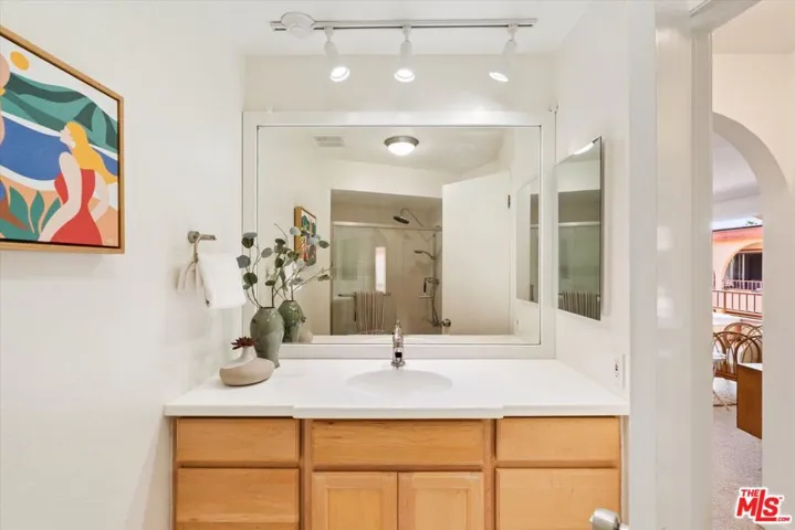 2045 4th Street 301b, Santa Monica, California 90405