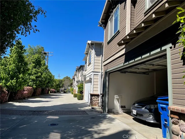 entryway and garage