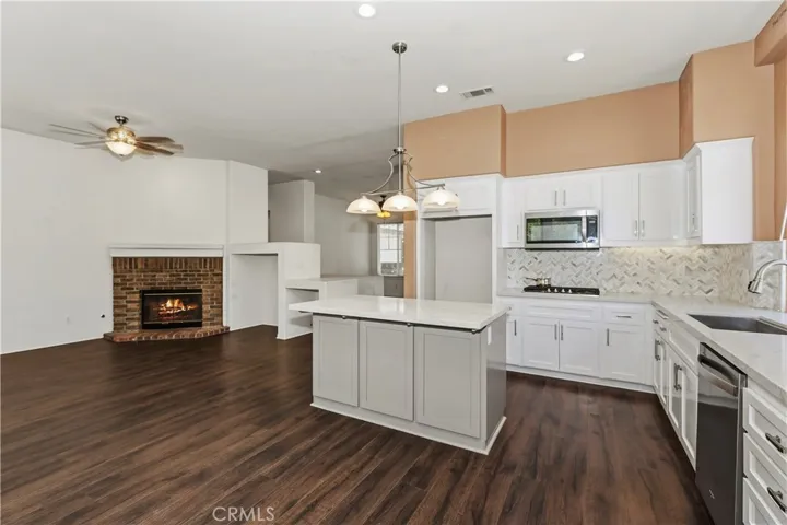 Island Kitchen