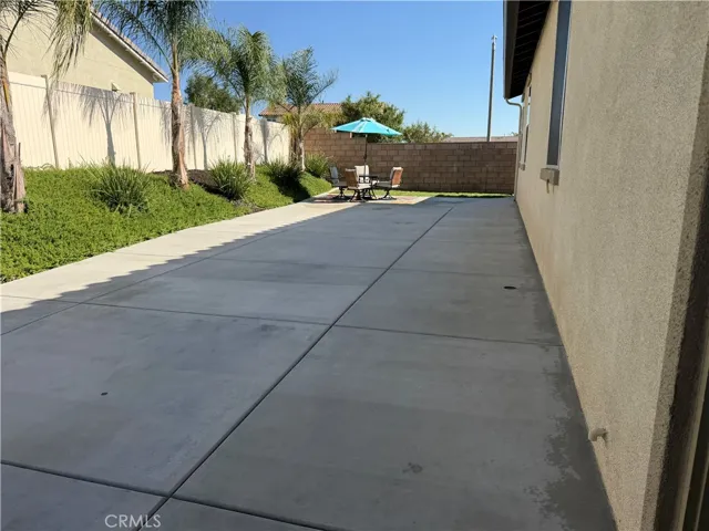 31421 Darlington Oak, Winchester, California 92596