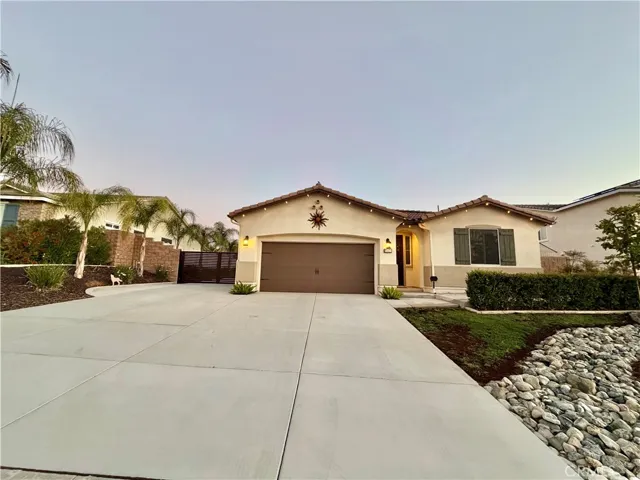 31421 Darlington Oak, Winchester, California 92596