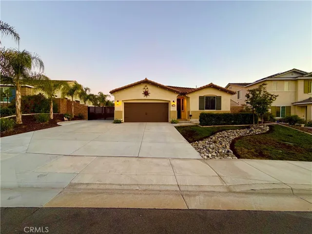 31421 Darlington Oak, Winchester, California 92596