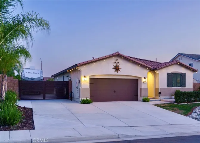 31421 Darlington Oak, Winchester, California 92596
