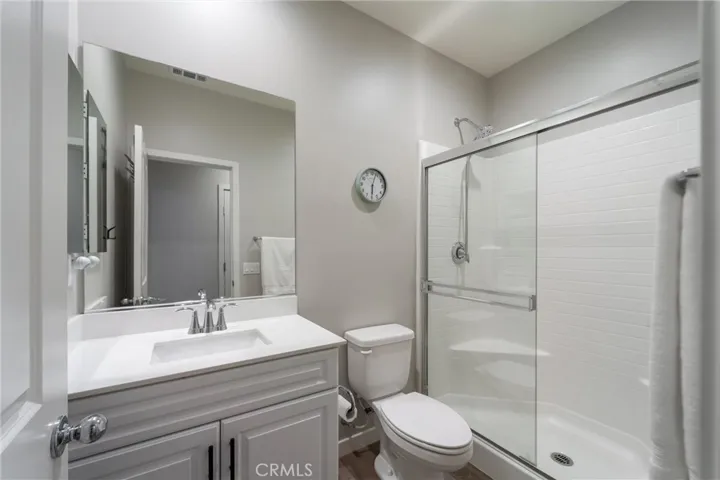31421 Darlington Oak, Winchester, California 92596