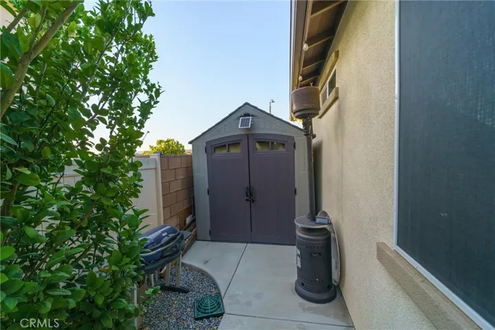 31421 Darlington Oak, Winchester, California 92596